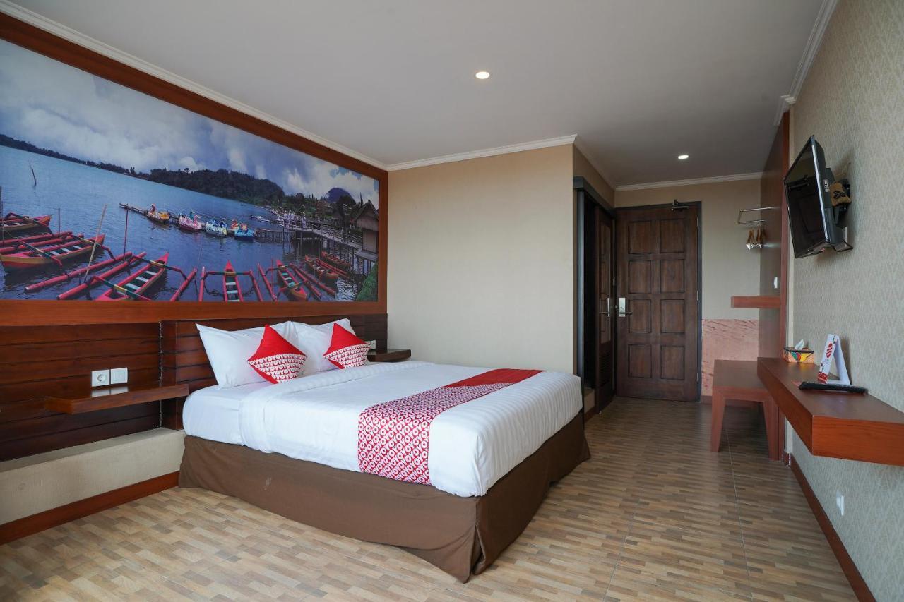 Oyo 2392 Nusa Dua Eling Inn Exteriör bild