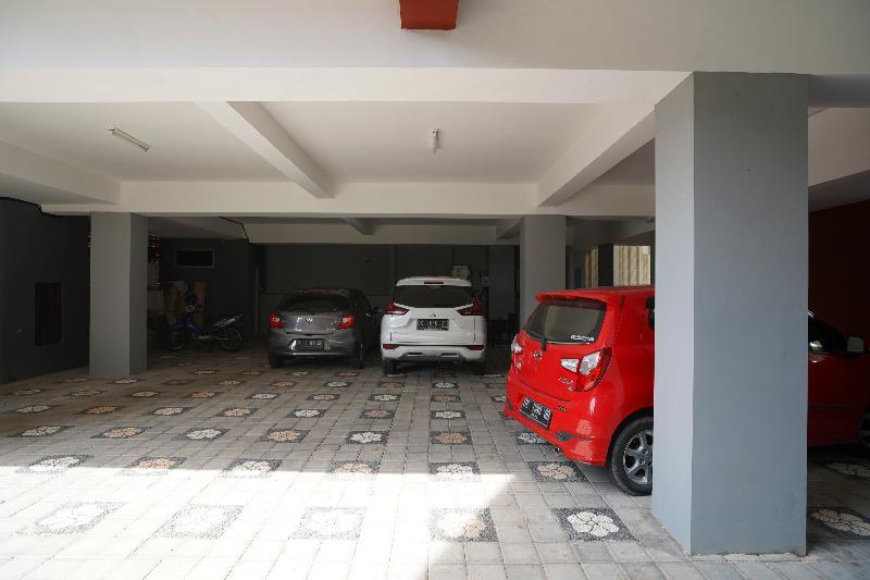 Oyo 2392 Nusa Dua Eling Inn Exteriör bild